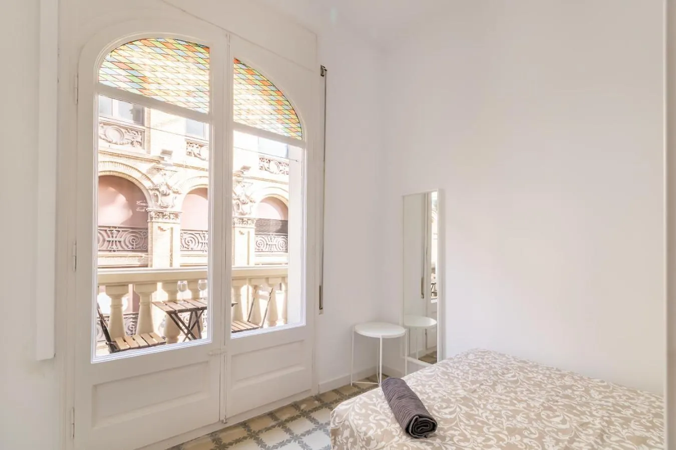 Hostel Amat Private Rooms Near Plaza Universitat Barcelona